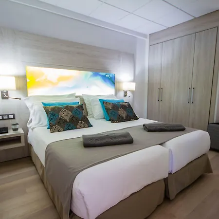 赛尔瓦图绿滩酒店 3*