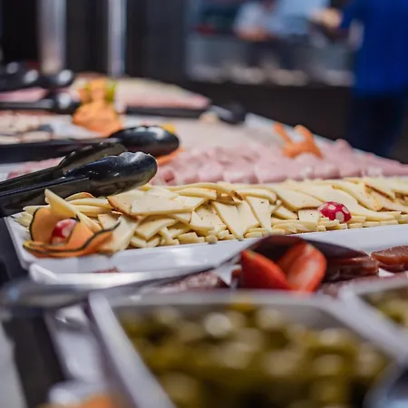 Servatur אתר נופש