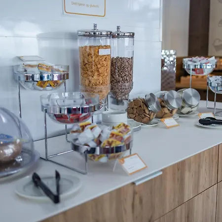 Servatur אתר נופש 3*